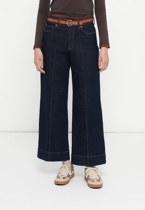 ONLMADISON WIDE LEG BELT - Široké nohavice - dark blue denim