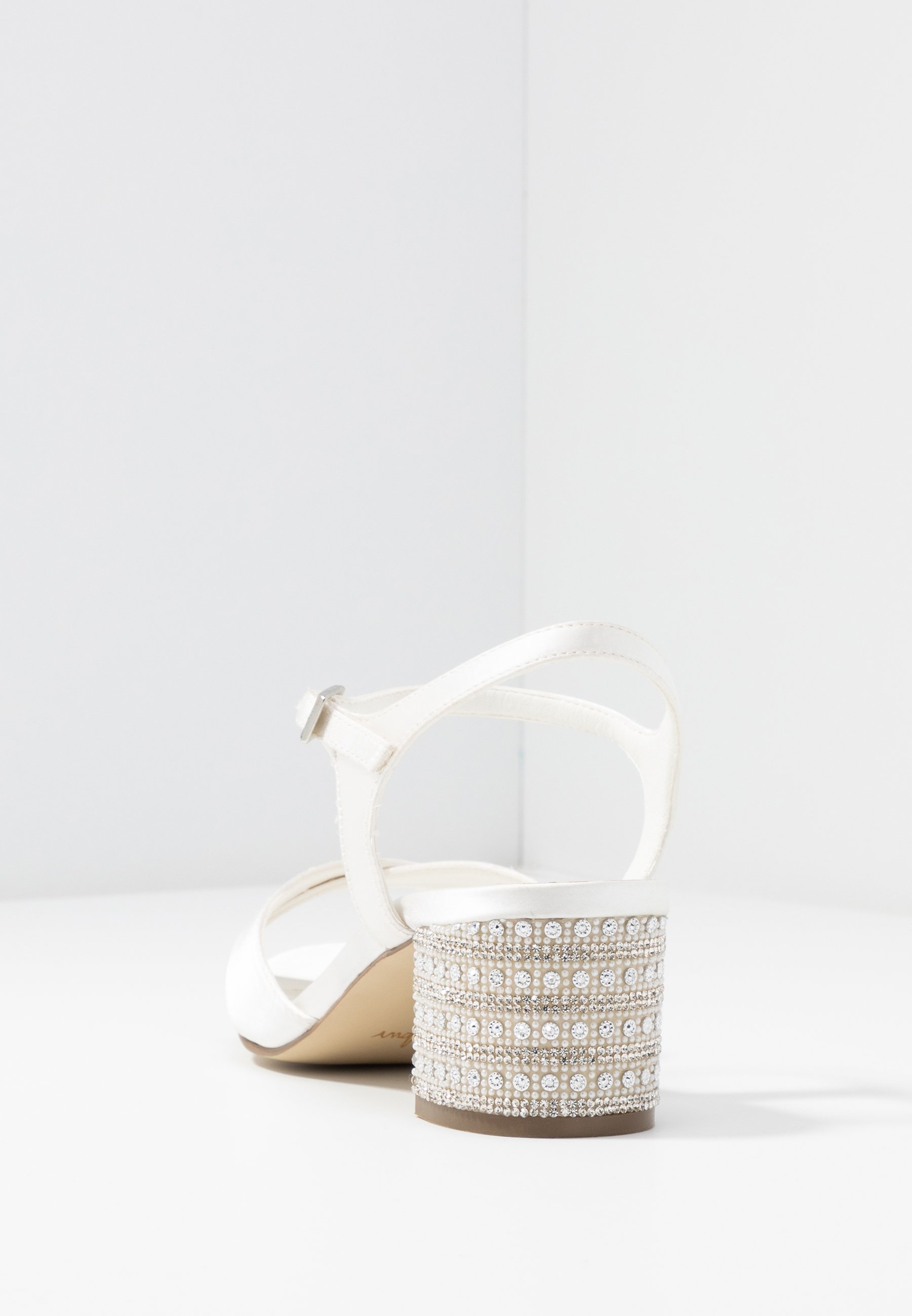 Menbur Bruidsschoenen - ivory/wit - Zalando.nl