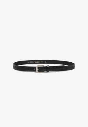 Zwarte leren riem met een gestructureerd visgraatpatroon, zilveren metalen gesp en meerdere verstelgaten. Gemaakt in Italië.