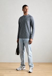INDICODE JEANS Topper langermet - navy