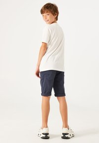 Garcia LAZLO 355 REGULAR  S - Shorts vaqueros - parisian blue