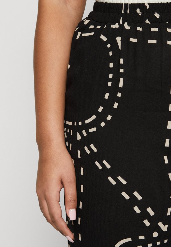 CARPHOEBE LIFE WIDE - Trousers4