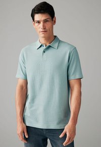 Next REGULAR FIT - Polo krekls - green