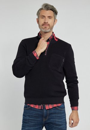 - Bluza