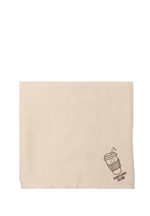 Baumwollserviette in einem hellbeigen Farbton mit einem gesteppten Muster und einem gedruckten Becherdesign mit dem Text "Babyccino Club".