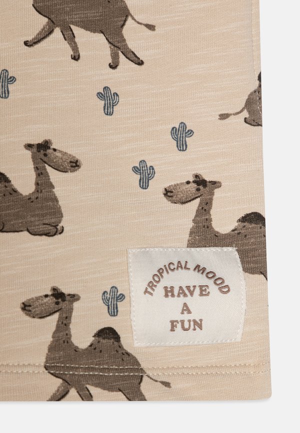 NMMJANO  - Shorts - peyote2