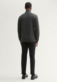 TOM TAILOR TRAVELER - Pantaloni - black