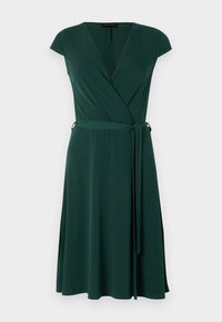 Robe portefeuille verte avec un décolleté en V, des manches courtes, une ceinture à la taille et une jupe fluide. Confectionnée dans un tissu doux et lisse sans motifs visibles.