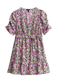 Florales Wickelkleid aus leichtem Stoff, mit schwarzem Hintergrund und rosa, grünen und lila Blumen. Kurze Ärmel und eine taillierte Taille.