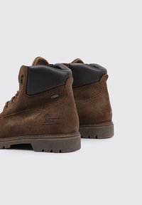 Panama Jack AMUR GTX - Botines con cordones - brown