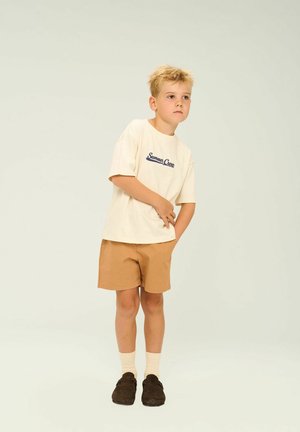 KRISTIAN - Kratke hlače - indian tan
