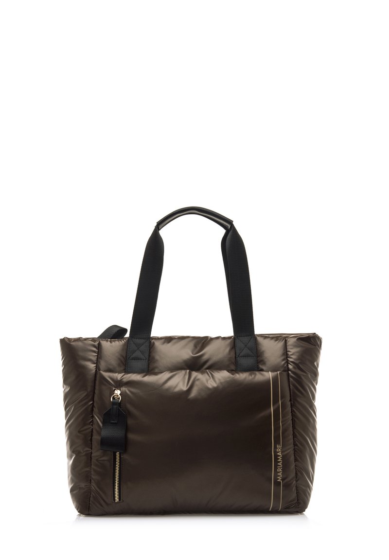 Tote bag in donkerbruin nylon met een geborduurd patroon. Voorzien van zwarte handvatten en een gouden ritszak. Accenten in lijnen op de voorkant.