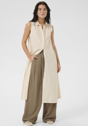 SUNNA SLEEVELESS - Abito a camicia - almond milk