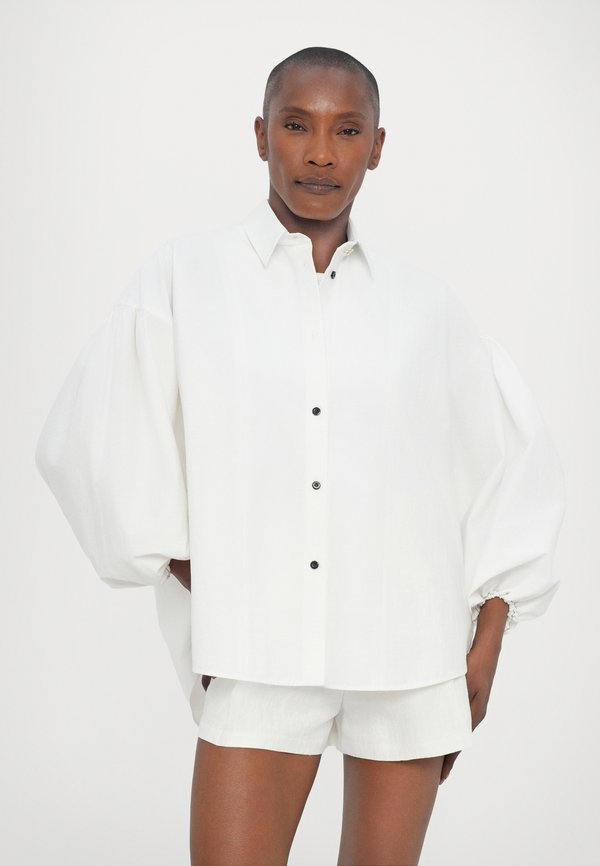 MURIEL - Shorts - wihte4