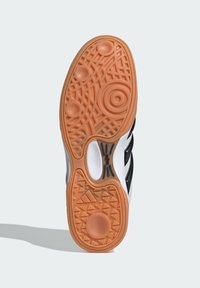 adidas Performance ŠPECIALISTA INTERIÉR biela