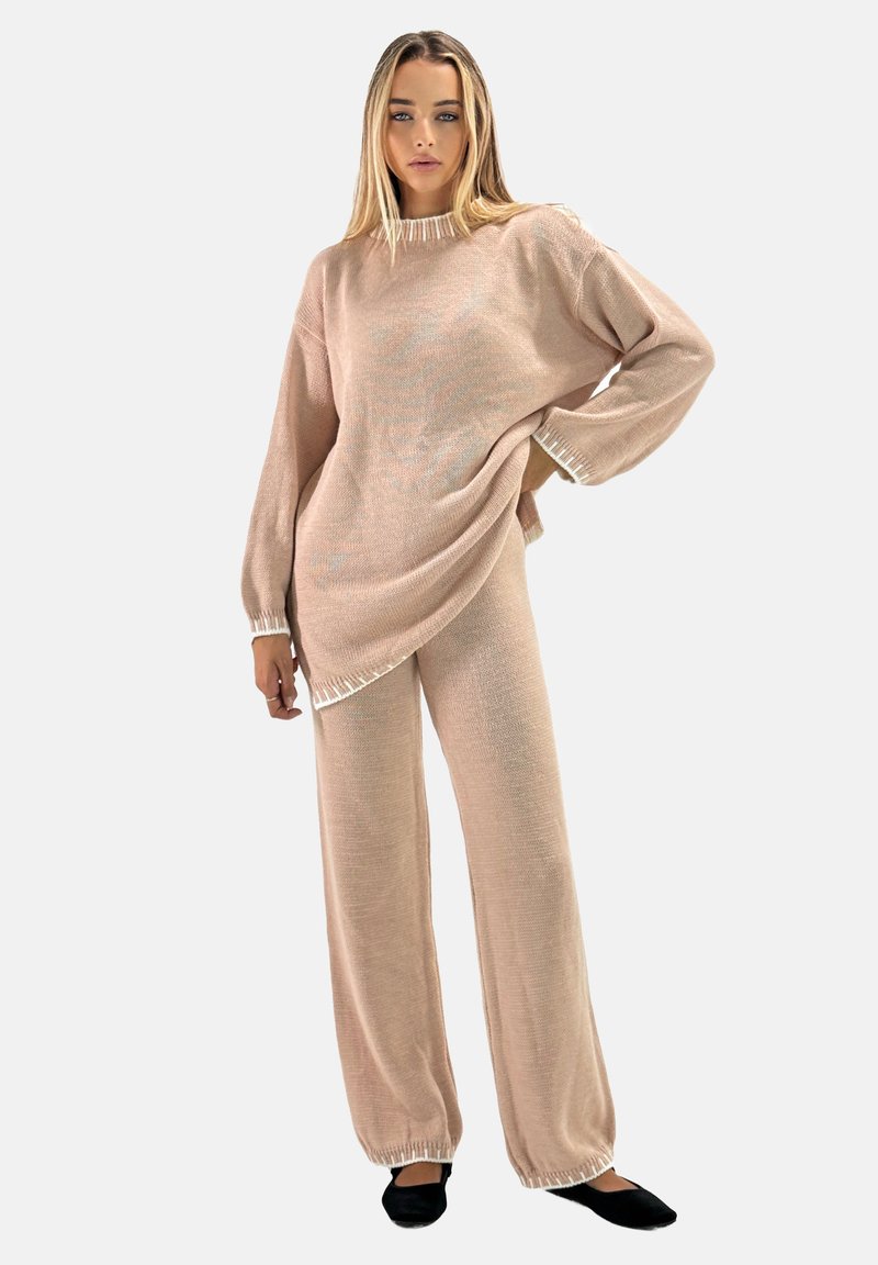 Elara SET - Trui - rosa