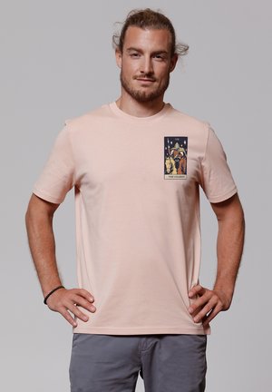TAROT THE CHARIOT - Print T-shirt - fraiche peche