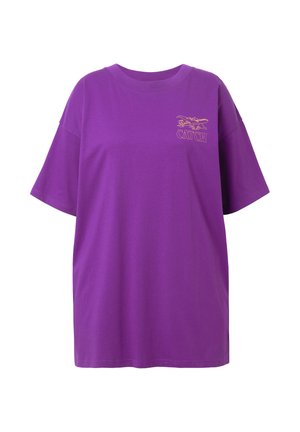 Paarse katoenen t-shirt met korte mouwen, losse pasvorm, ronde hals, met een klein geel geborduurd "CATCH" logo en grafisch ontwerp.