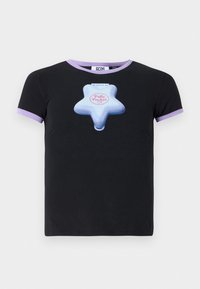 Selected, black