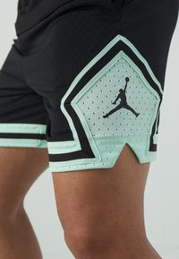 Jordan M J DF SPRT DMND - Pantalón corto de deporte - black/mint foam