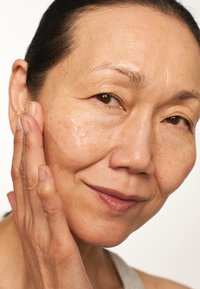 Thank You Farmer MIRACLE AGE REPAIR TONER - Nattvård - black