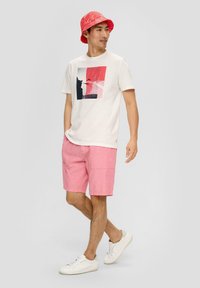 s.Oliver MIT ALL-OVER-PRINT - Hoed - himbeere