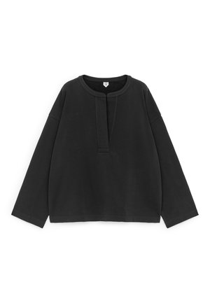 Black, long-sleeve sweatshirt with a round neck and a short placket. Made from soft fabric with a smooth texture and a relaxed fit.