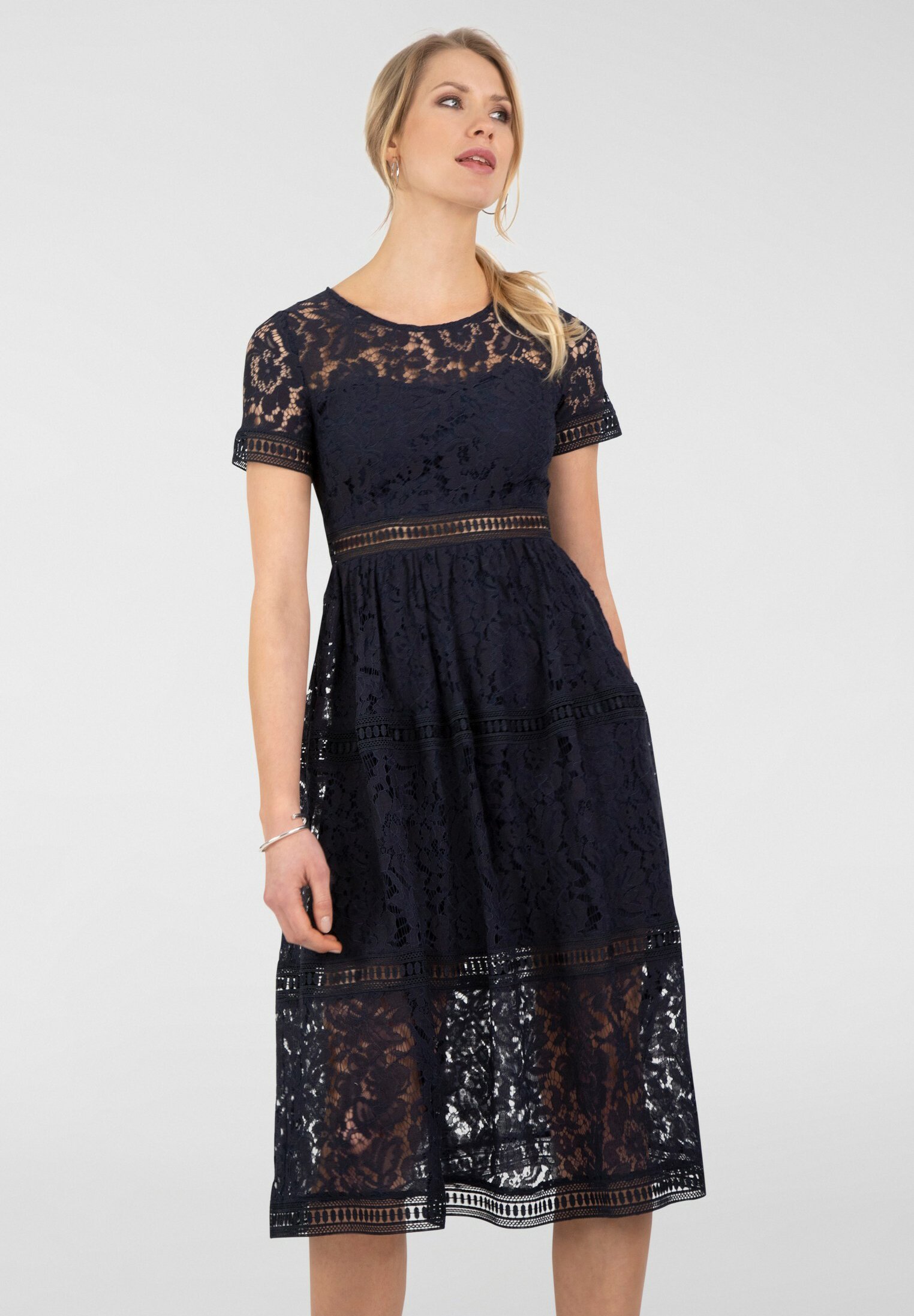 zalando robe dentelle