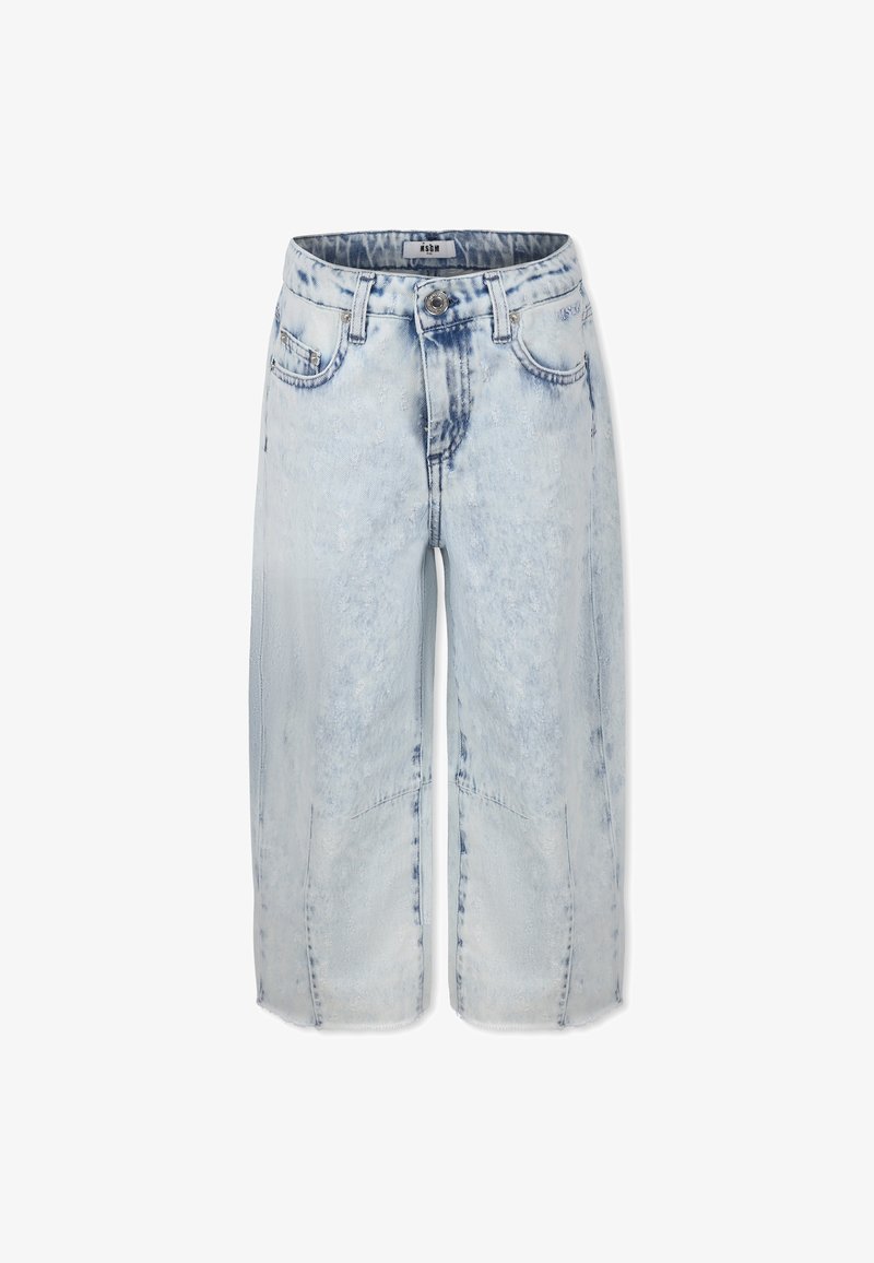 Lichte denim shorts met een losse pasvorm, voorzien van vijf zakken, subtiele vervaging en contrasterende stiksels. Middellange, recht gesneden stijl.