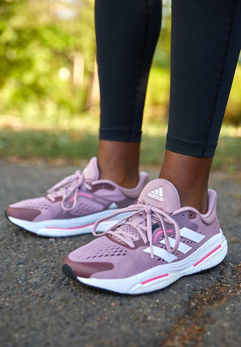 adidas magenta shoes