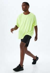 Koton Pantalones deportivos - black