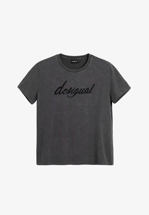Szara bawełniana koszulka z okrągłym dekoltem i krótkimi rękawami, z czarnym, cekinowym logo "desigual" na wysokości klatki piersiowej.