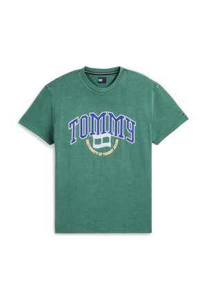 Tommy Jeans, CREST ARCH TEE - Тениска с щампа - green