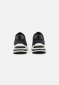 Tamaris Sneakers basse - black