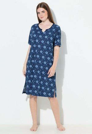 Camisón azul con un estampado floral de sol, mangas cortas, escote en forma de ojo de cerradura y aberturas laterales. Tejido suave con un ajuste relajado.
