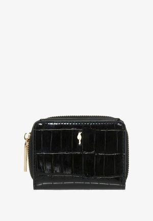 Czarny portfel z wytłoczonym wzorem krokodyla, z zamknięciem na zamek błyskawiczny, złotymi akcentami zamka oraz małym logo z przodu.