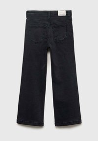 Svarta vida jeans i denim. Har en klassisk femfickedesign och rena linjer, med en rak nederkant vid anklarna.