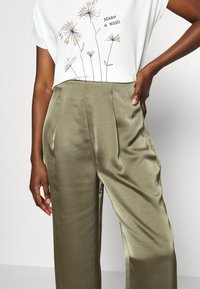 Anna Field by Zalando Pantalon classique - olive