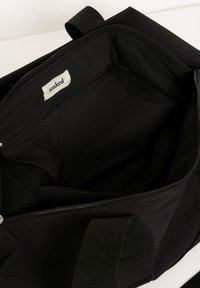 Soaked in Luxury NIVANA - Sportovní taška - black