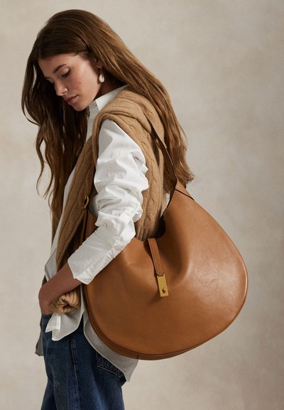 Polo Ralph Lauren POLO ID LARGE CALFSKIN SHOULDER BAG - Bolso de mano - light brown