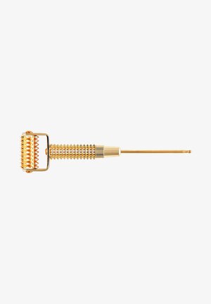 Easy Livin' GOLD DERMA ROLLER - Skincare Tool - gold