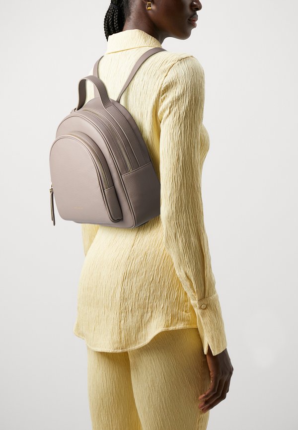 MALORY - Rucksack - warm taupe