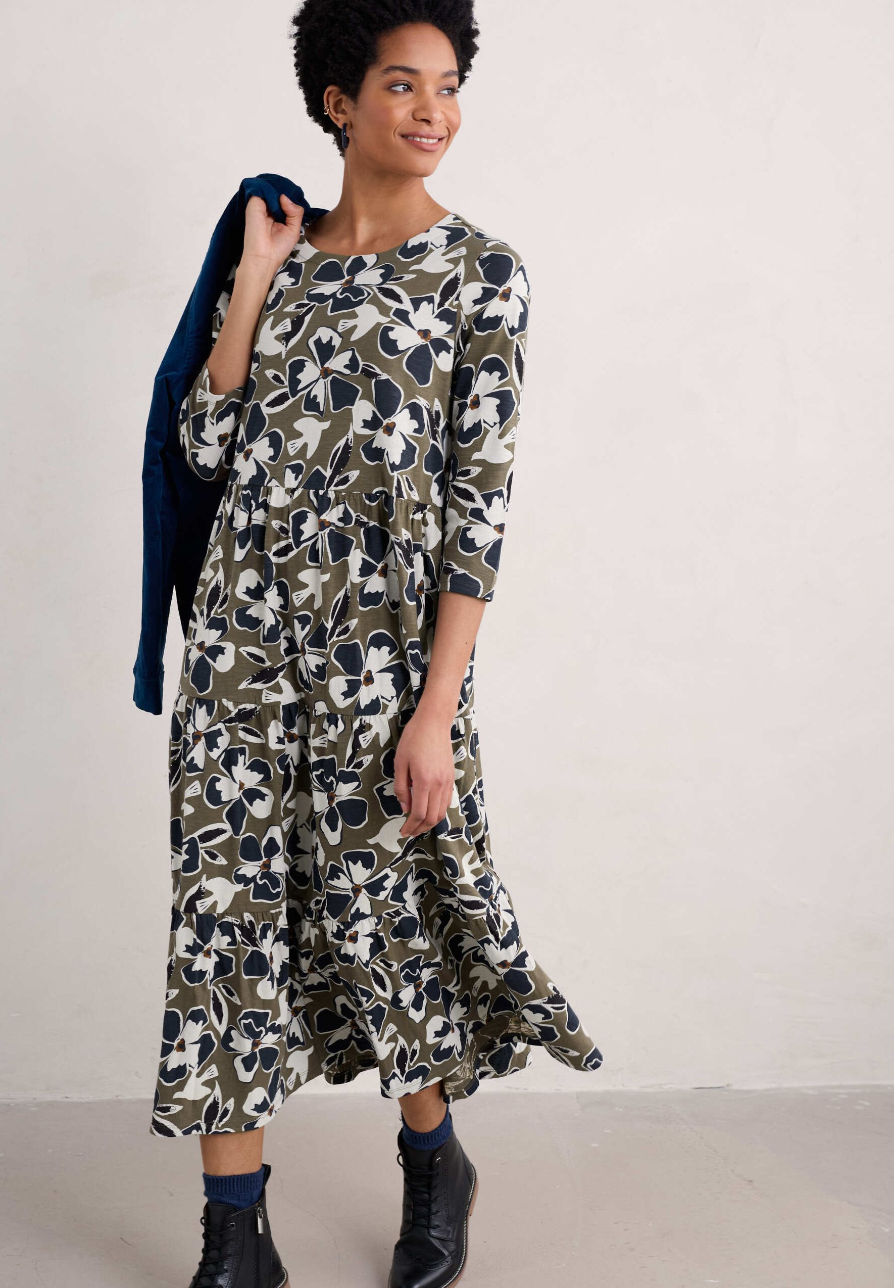 Seasalt Cornwall LINE STROKES - Jersey dress - green bird flower dark seagrass/green - Zalando Seasalt Cornwall LINE STROKES - Jersey dress - green bird flower dark seagrass/green - Zalando