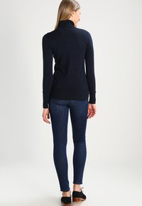 Kaffe ASTRID ROLL NECK - Stickad tröja - midnight marine