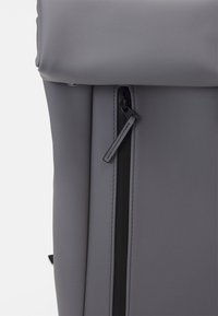 Zign UNISEX antracytowy