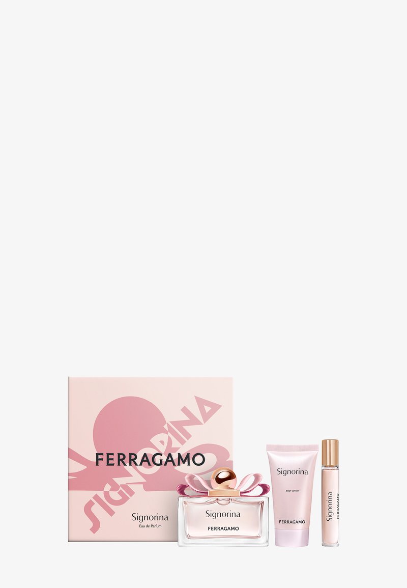 Ferragamo Signorina duftesett med parfymeflaske, bodylotiontube, rollerball og rosa merkevareboks med bånddetalj.