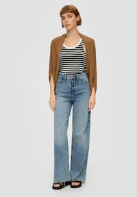 s.Oliver PONCHO - Poncho - sandstein