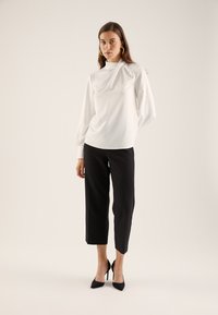 Anna Field Bluza - white