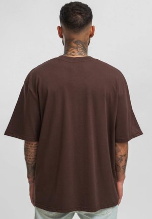 Dropsize, HERREN OVERSIZE T-SHIRT - T-shirt basic - brown
