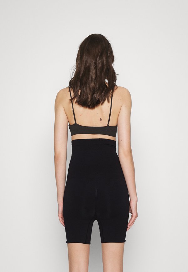 BOOTY BOOST HIGH SHORT - Shapewear4